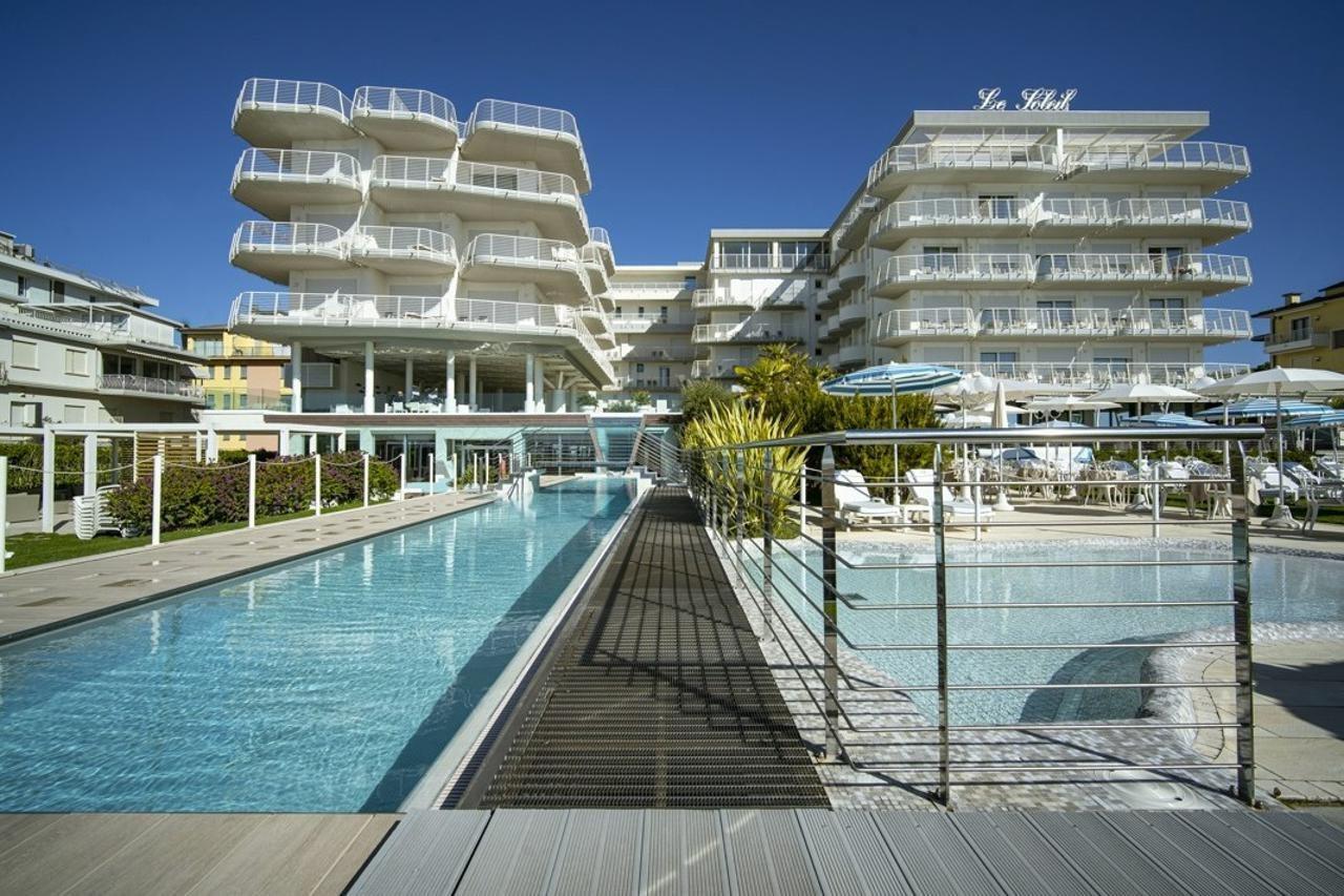 Hotel Le Soleil リド・ディ・イエゾロ エクステリア 写真