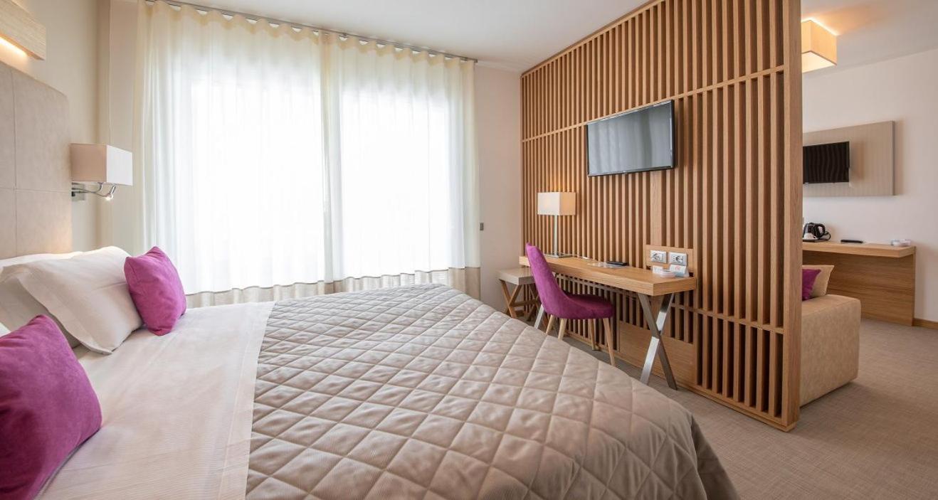 Hotel Le Soleil リド・ディ・イエゾロ エクステリア 写真